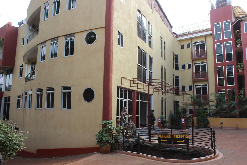 Grand Global Hotel Kampala Exterior photo